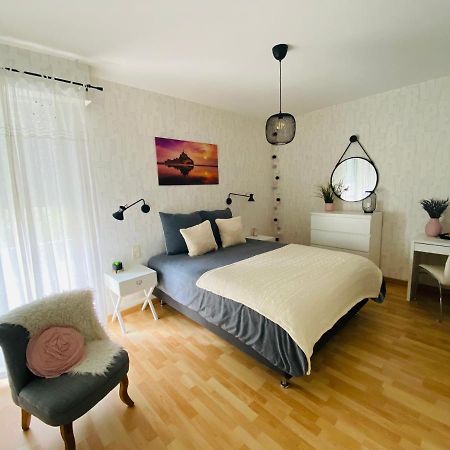 Chez Maria Bed & Breakfast Понторсон Екстериор снимка